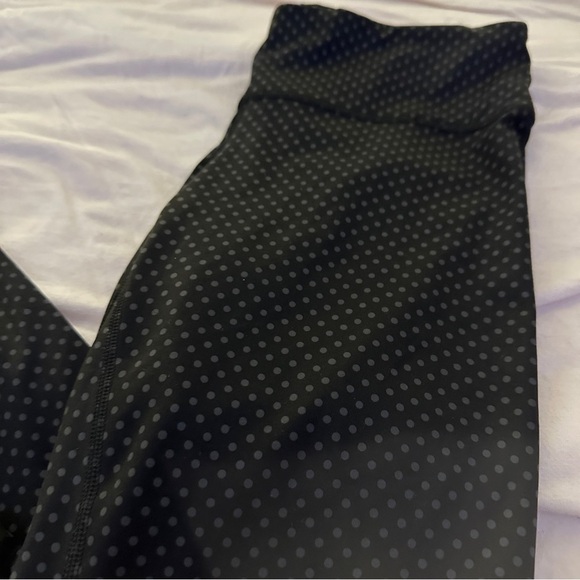 Lululemon Wunder Under Pant Legging Biggy Dot Printed Black Deep Coal size 6 - Picture 4 of 8